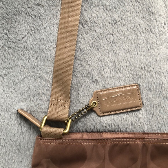 Coach Messenger Crossbody Bag - Picture 7 of 7
